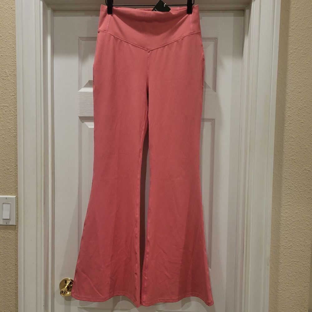 Halara High Waisted Sandwich Waistband Tummy Control Flare Yoga Leggings, L NWT